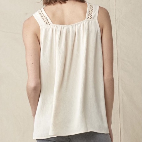 Crochet Trim Tank - Picture 4 of 6